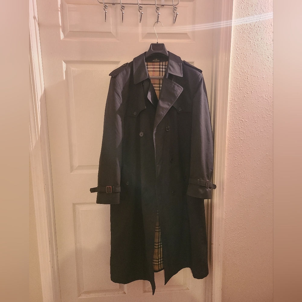 Kuppenheimer Men's Black Trench Coat SIZE L 42 Aka LARGE